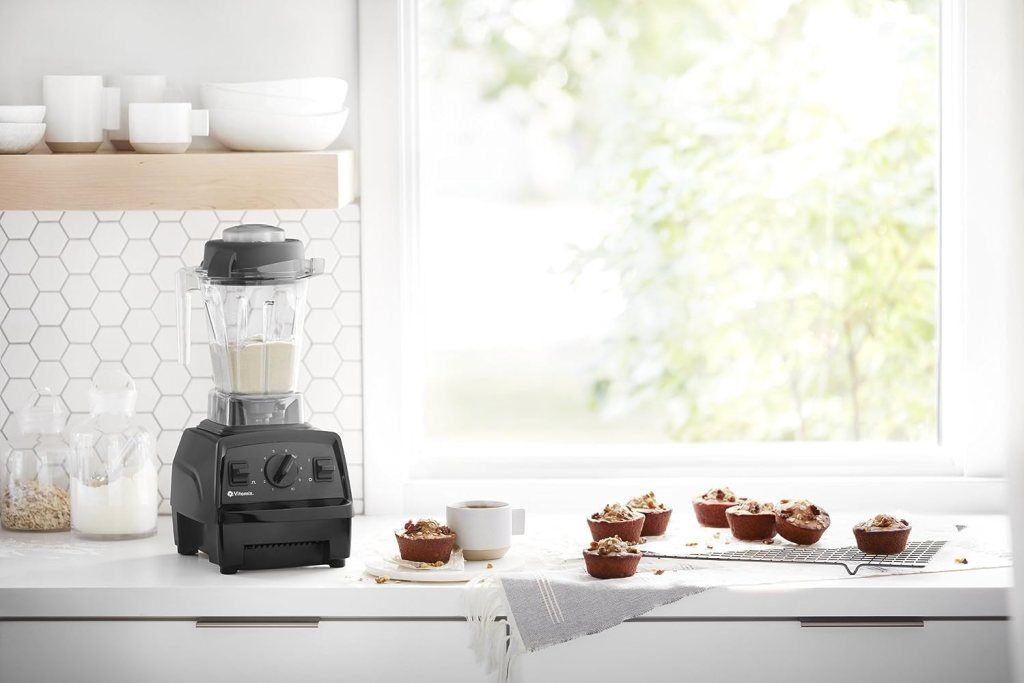 【メーカー直売】 Vitamix the of Features Superior VM0197 Blender Explorian キッチン家電